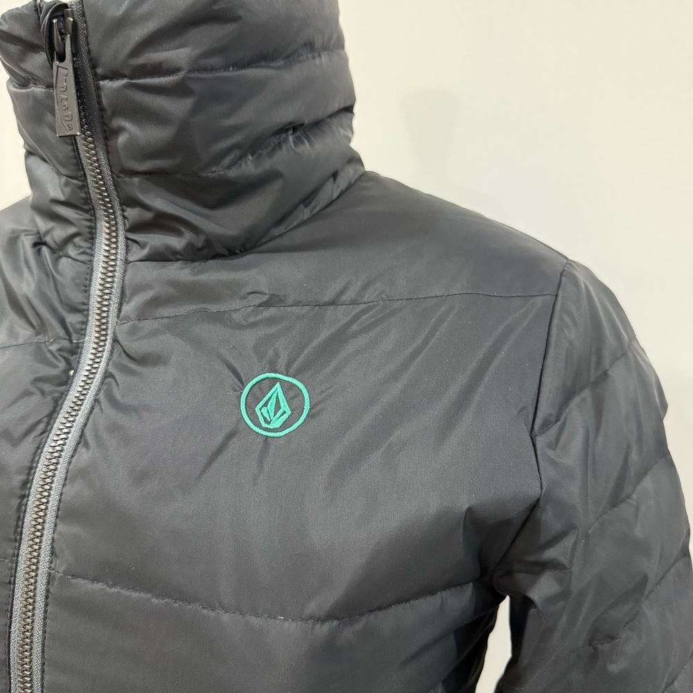 Volcom Black Puffer Jacket - Picture 2 of 14